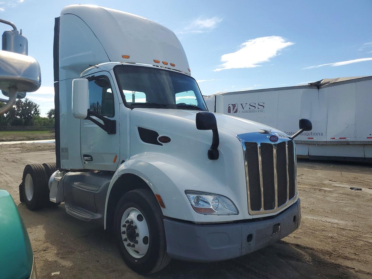 2017 PETERBILT All other VIN 1XPBA48X5HD428857 photo 1