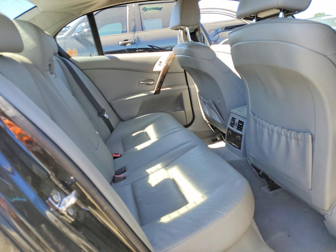 2006 BMW 5 series VIN WBANE73516CM41941 photo 10