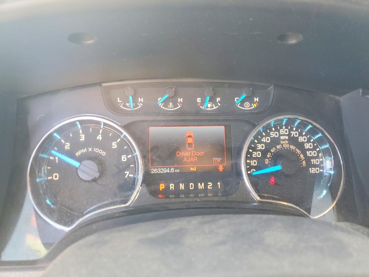 2014 Ford F150 VIN 1FTFW1EF8EKE72504 photo 9