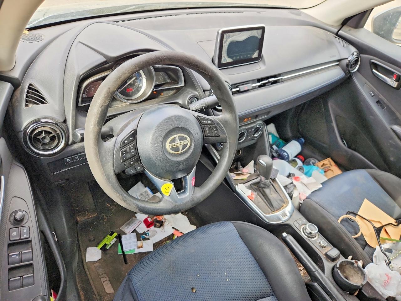 2016 Scion Ia base VIN 3MYDLBZV2GY121472 photo 8