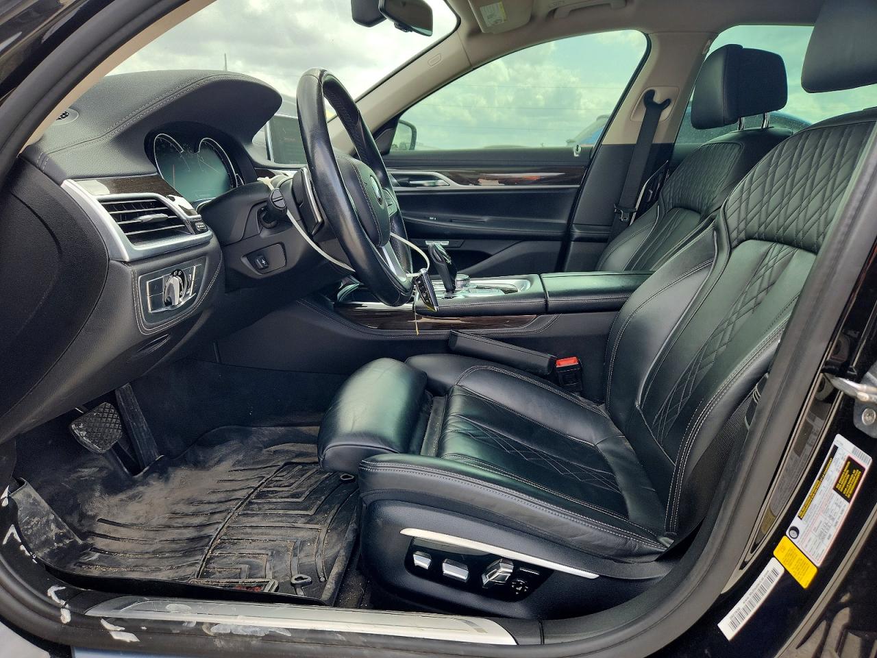 2016 BMW 7 series VIN WBA7F0C51GGL99990 photo 7