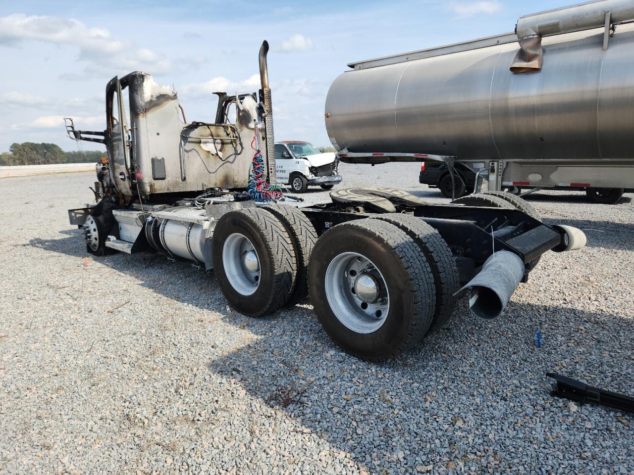 2019 KENWORTH All other VIN 1XKZD49X6KJ280754 photo 3