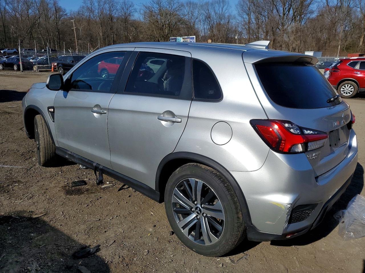 2020 Mitsubishi Outlander VIN JA4AP3AU6LU029402 photo 2