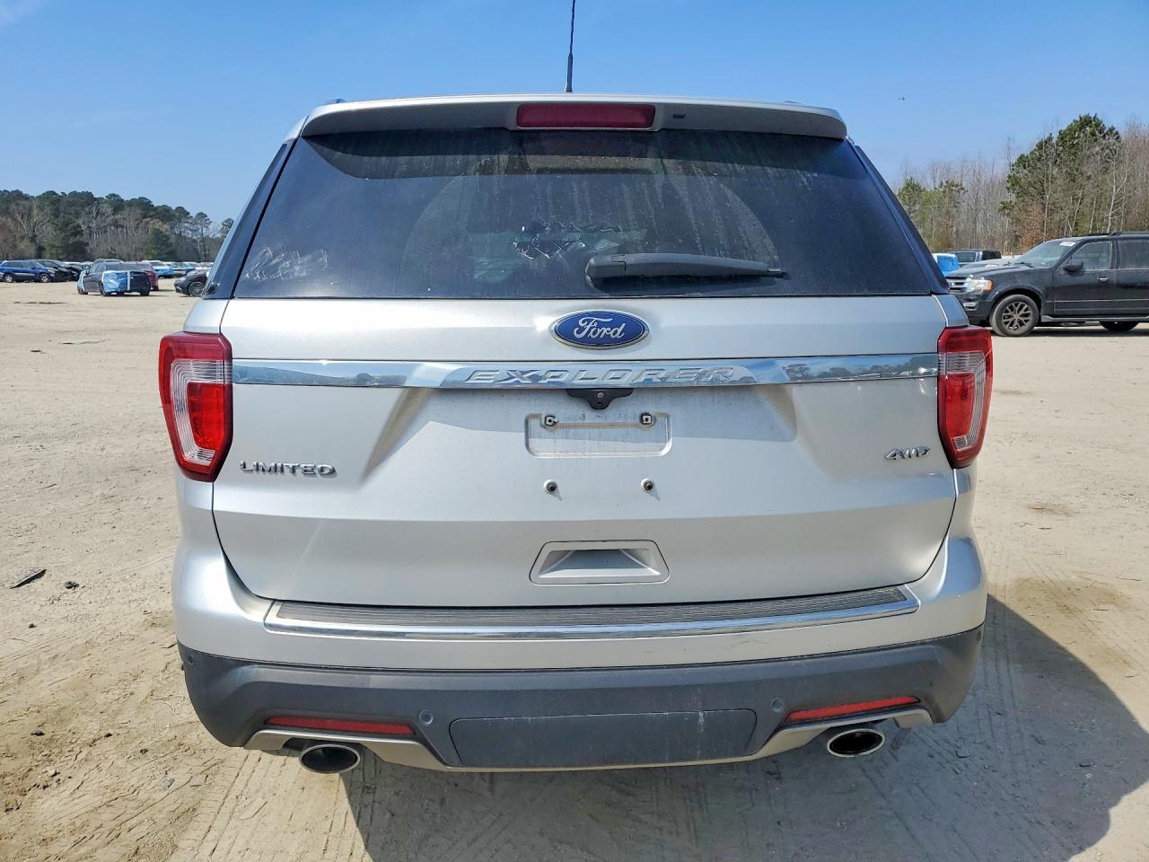 2019 Ford Explorer l VIN 1FM5K8F81KGB41743 photo 6
