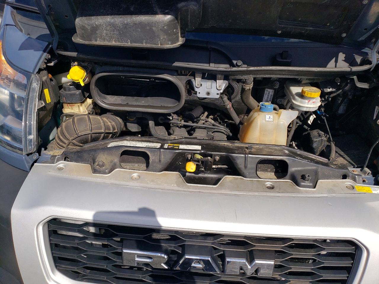 2020 Ram All models VIN 3C6URVJG3LE136755 photo 12