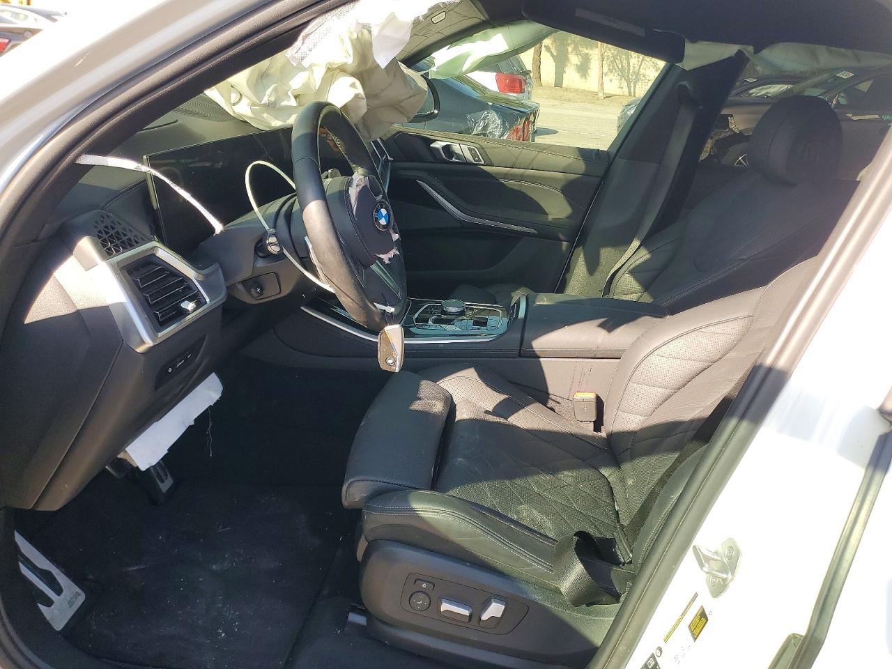 2027 BMW X5 VIN 5UX23EU05R9W19126 photo 7