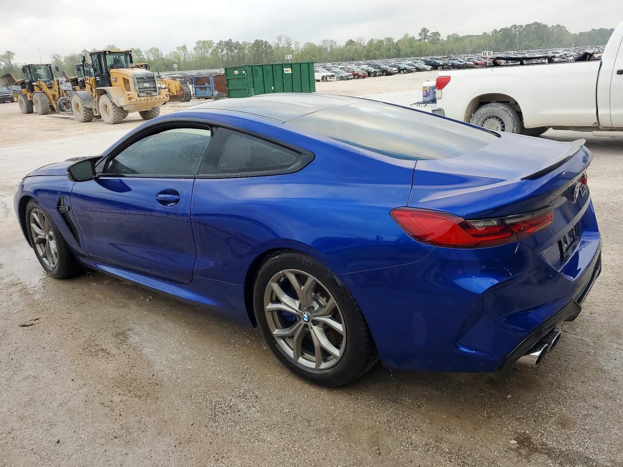 2024 BMW M8 VIN WBSAE0C09RCR46815 photo 2
