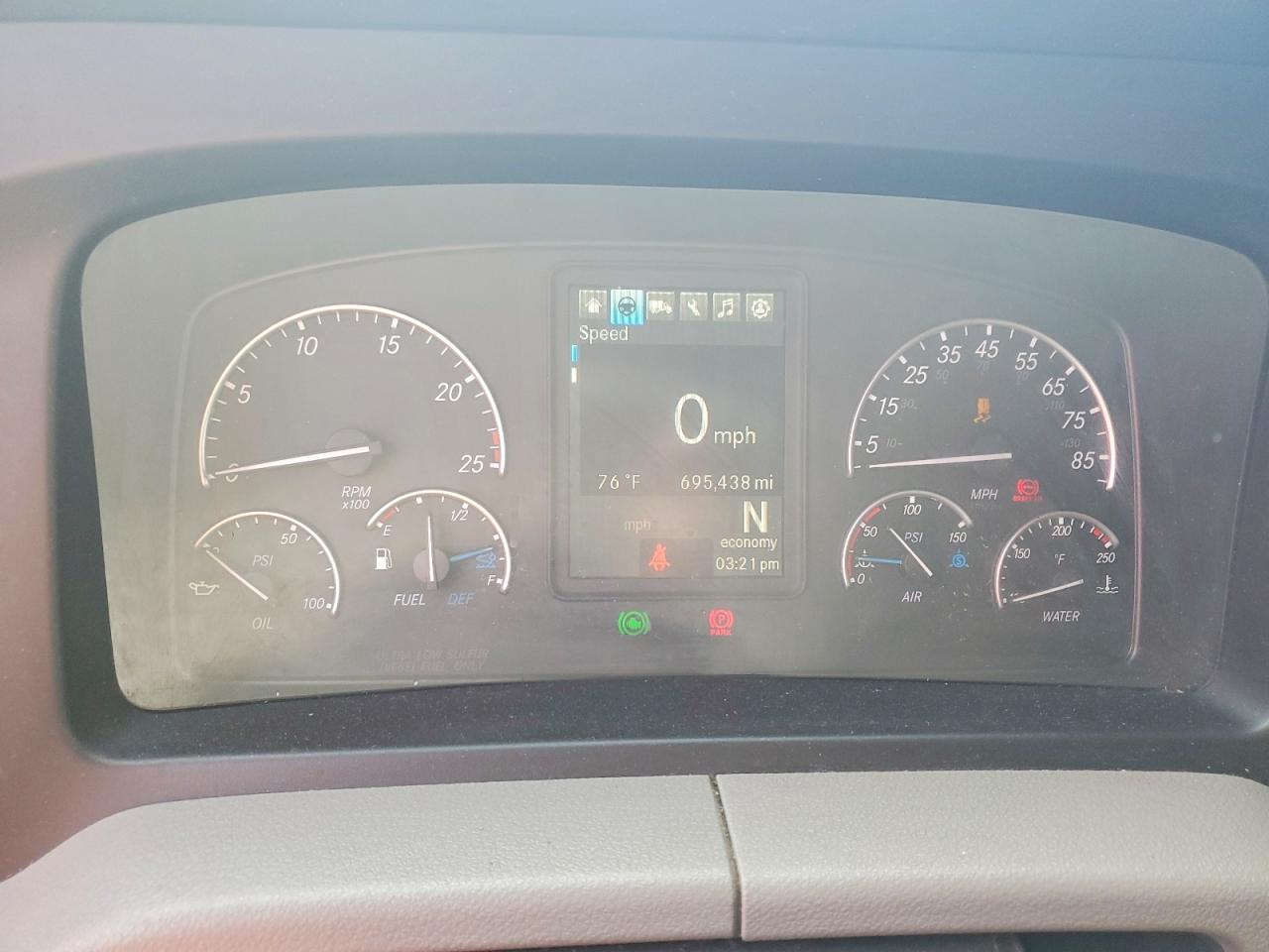 2020 FREIGLINER All other VIN 3AKJHHDR3LSLK1583 photo 8