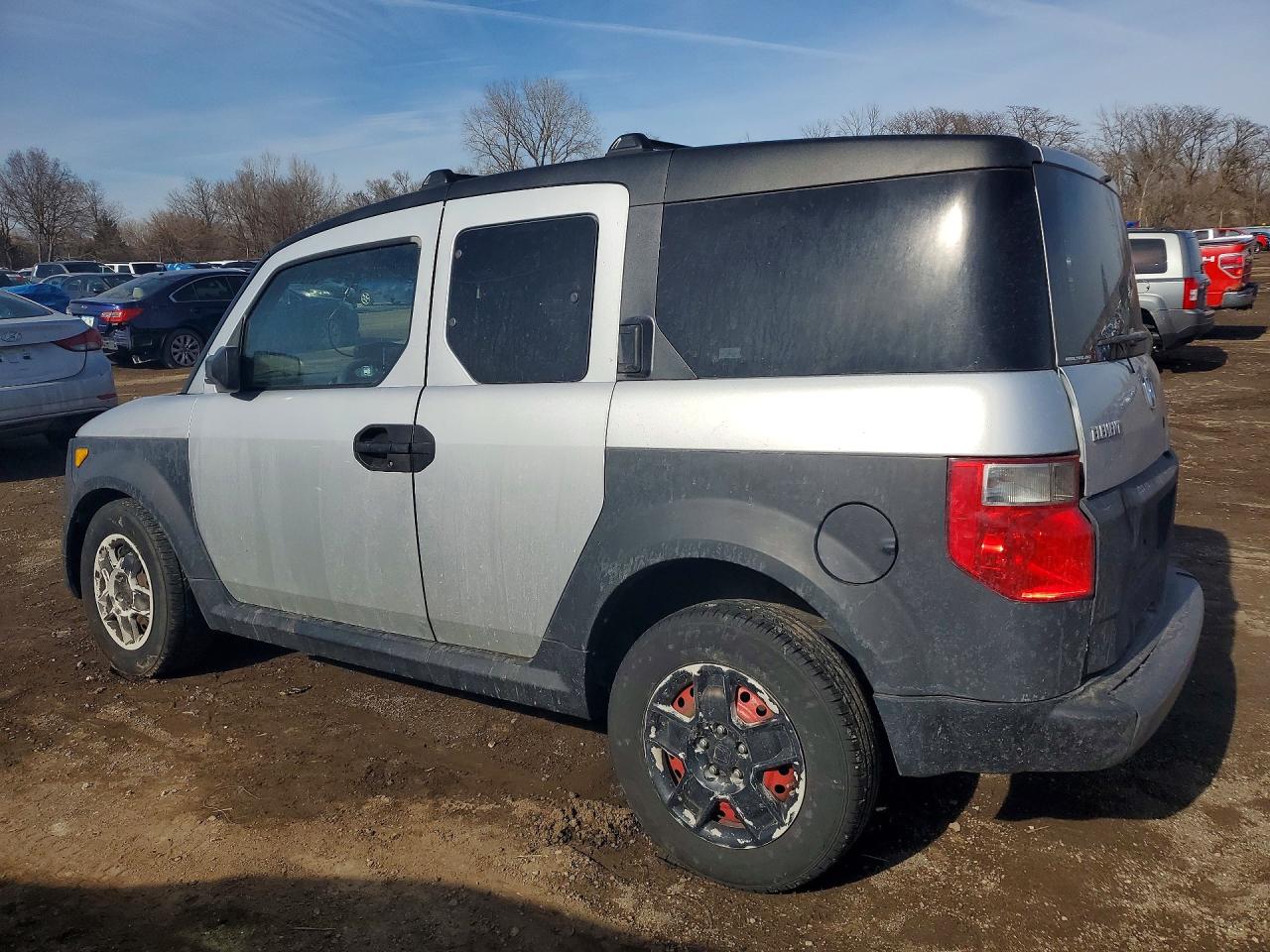 2007 Honda Element VIN 5J6YH28377L014163 photo 2