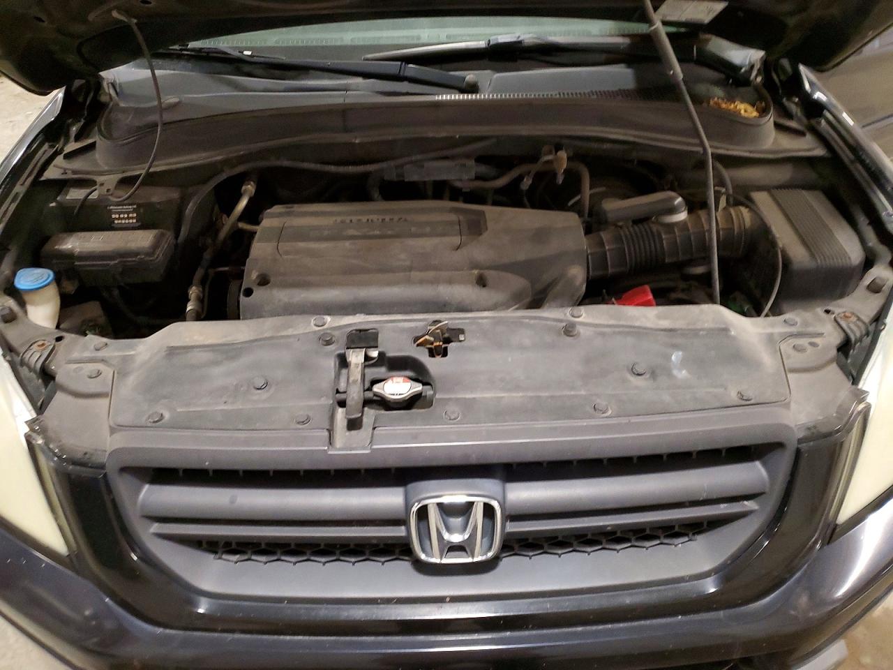 2004 Honda Pilot VIN 2HKYF18404H559457 photo 12