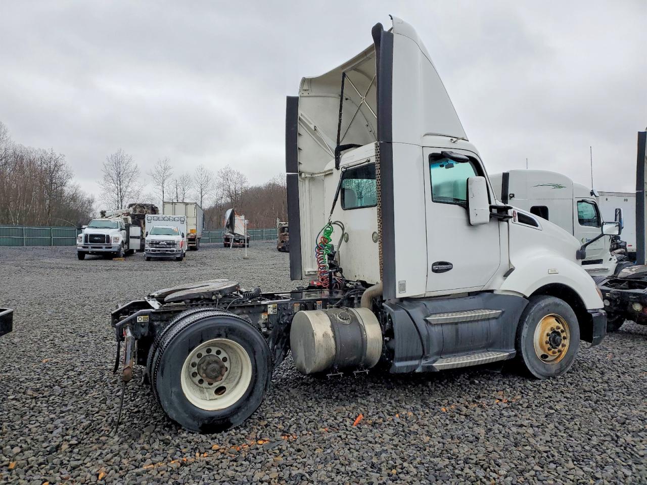 2016 KENWORTH All other VIN 1XKYA48X9GJ119182 photo 4
