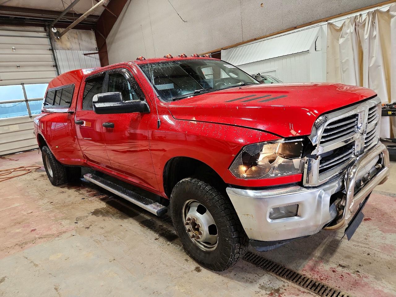 2015 Ram 3500 VIN 3C63RRGL9FG690267 photo 4