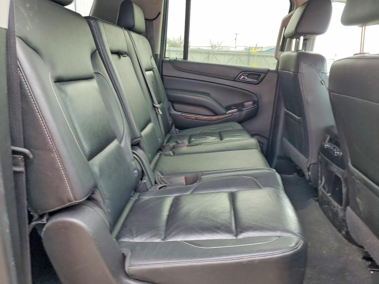 2020 CHEVROLET Suburban VIN 1GNSKHKC6LR102628 photo 11
