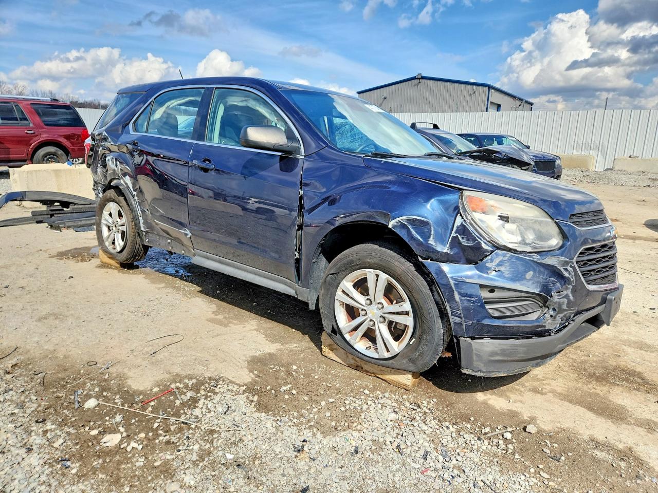 2017 Chevrolet Equinox VIN 2GNALBEK6H1595896 photo 4