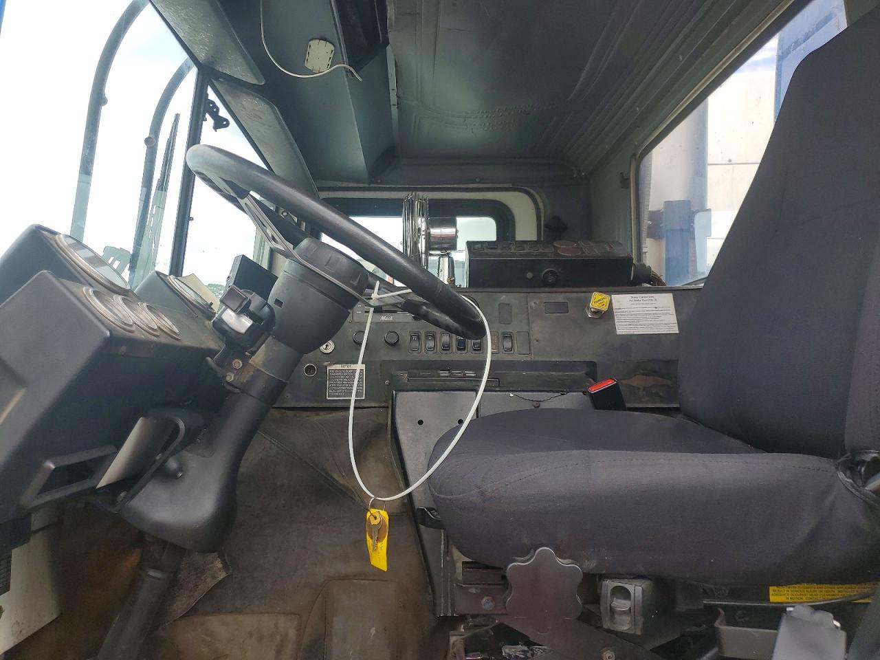 2007 MACK All other VIN 1M2K189C77M034386 photo 5