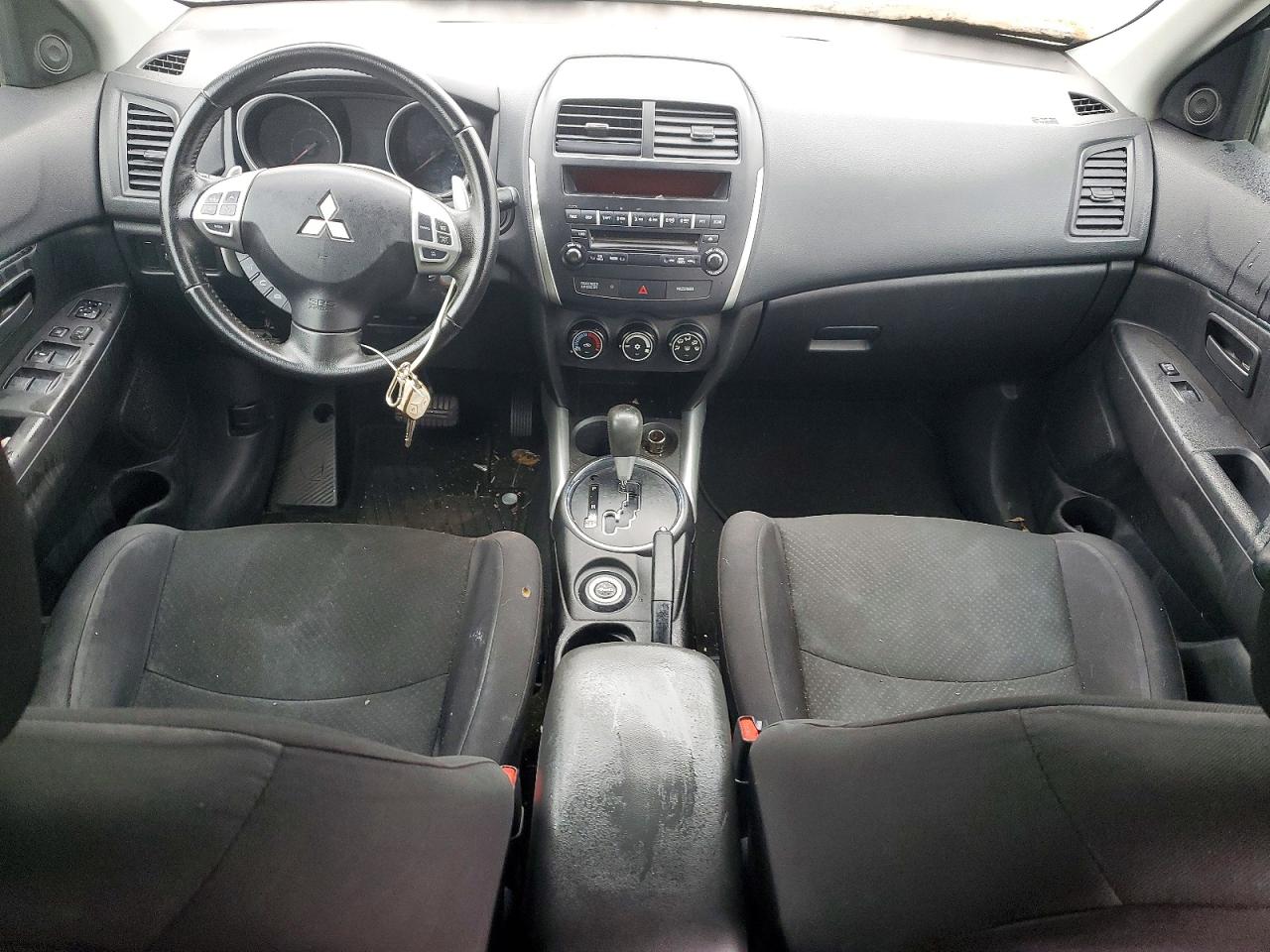 2013 Mitsubishi Outlander VIN 4A4AR3AU3DE006261 photo 8