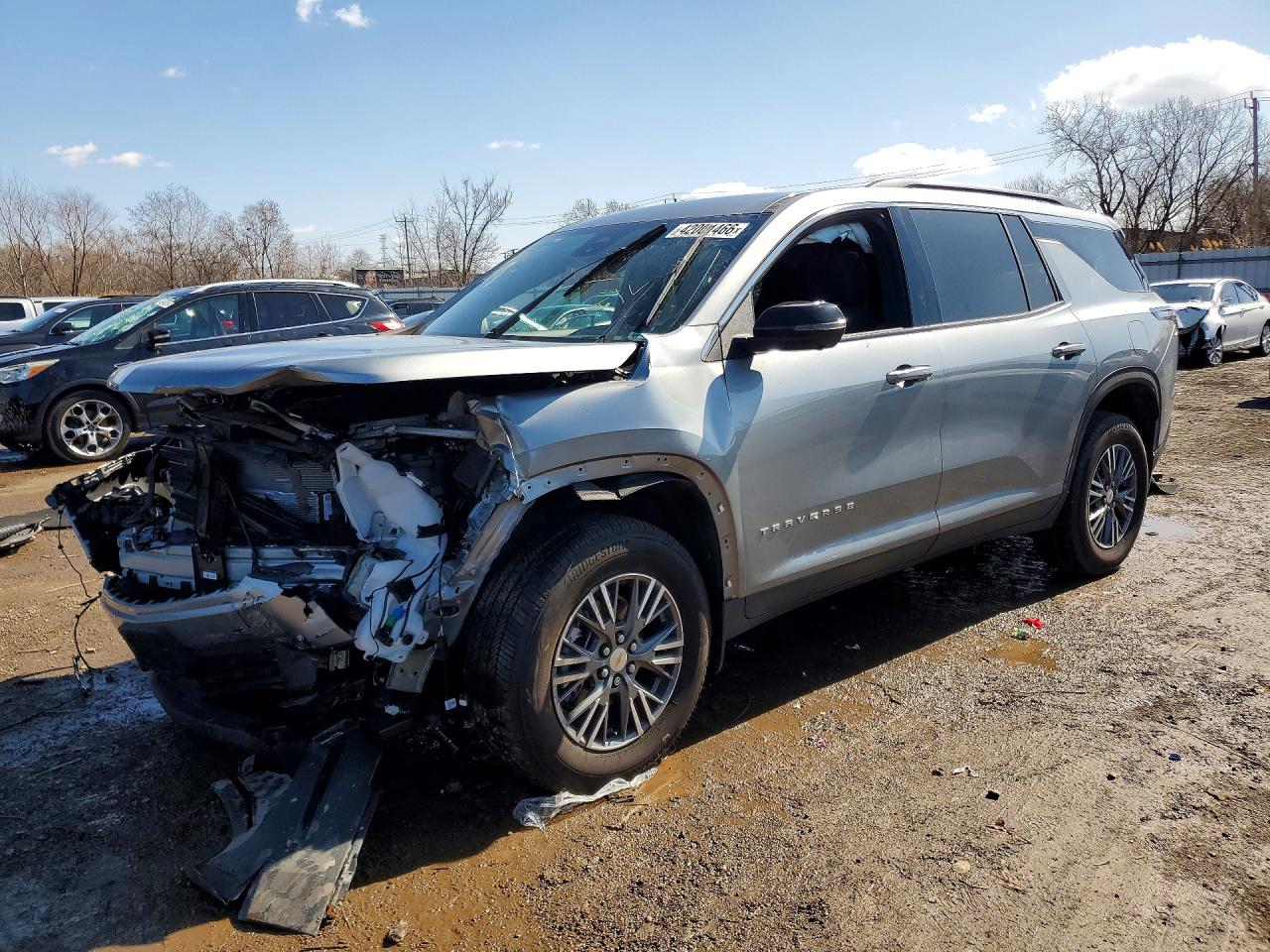 2025 Chevrolet Traverse VIN 1GNERGRS5SJ206721 photo 1