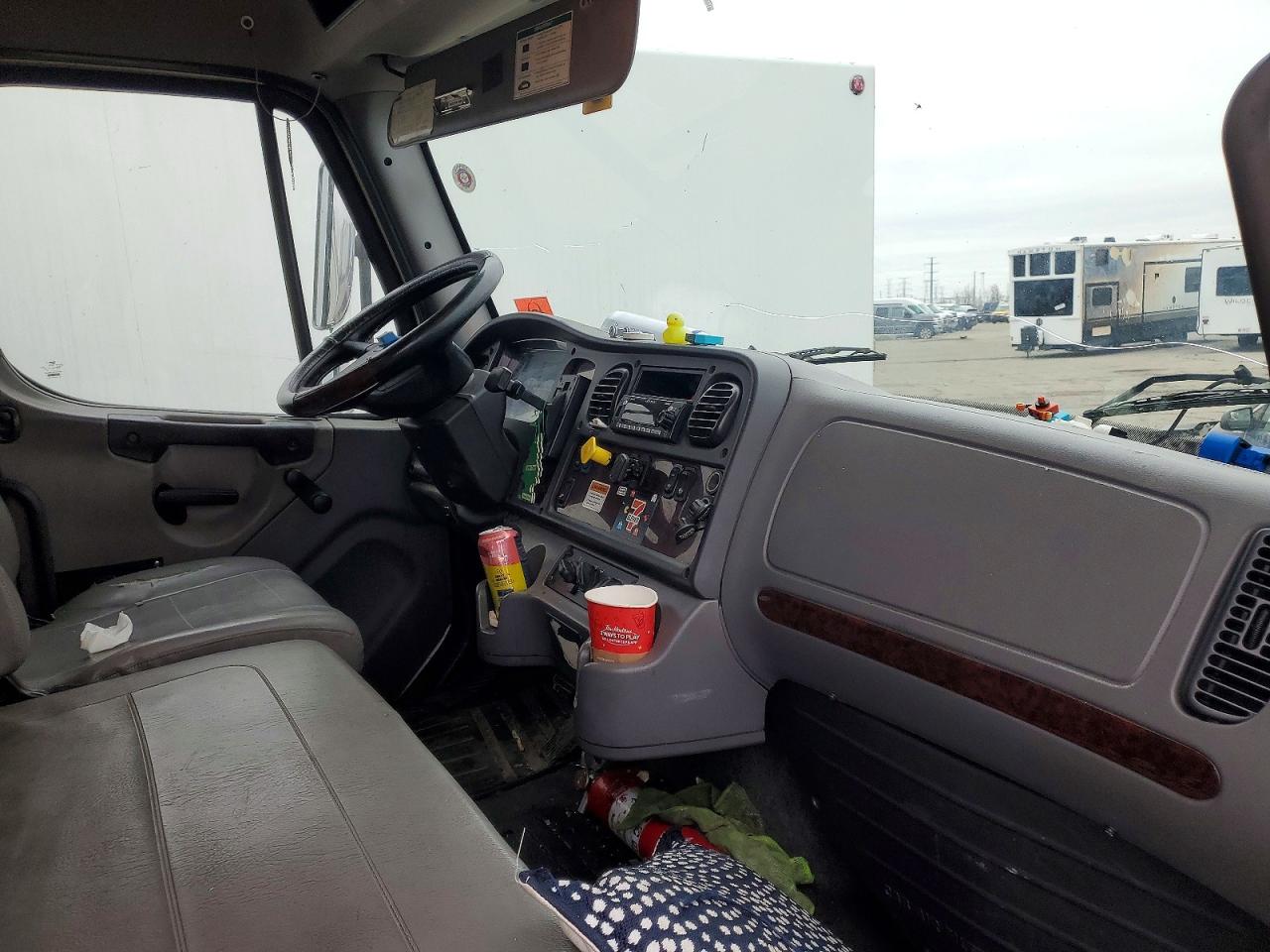 2015 FREIGHTLINER All other VIN 3ALACWDT6FDGA9325 photo 5
