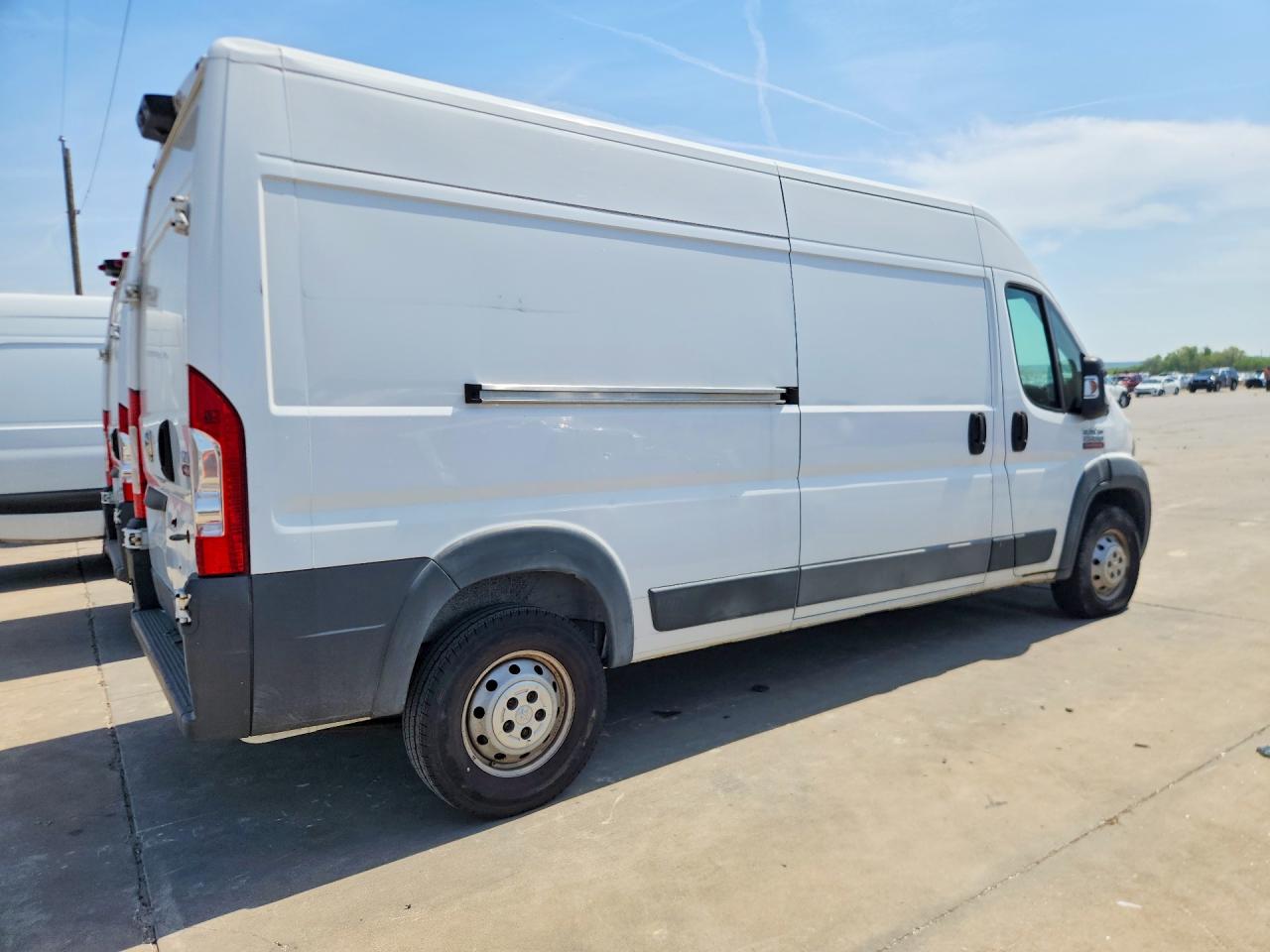 2017 Ram Promaster VIN 3C6TRVDG4HE500793 photo 3