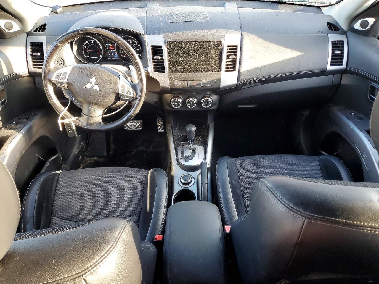 2010 Mitsubishi Outlander VIN JA4JT5AX6AZ014836 photo 8