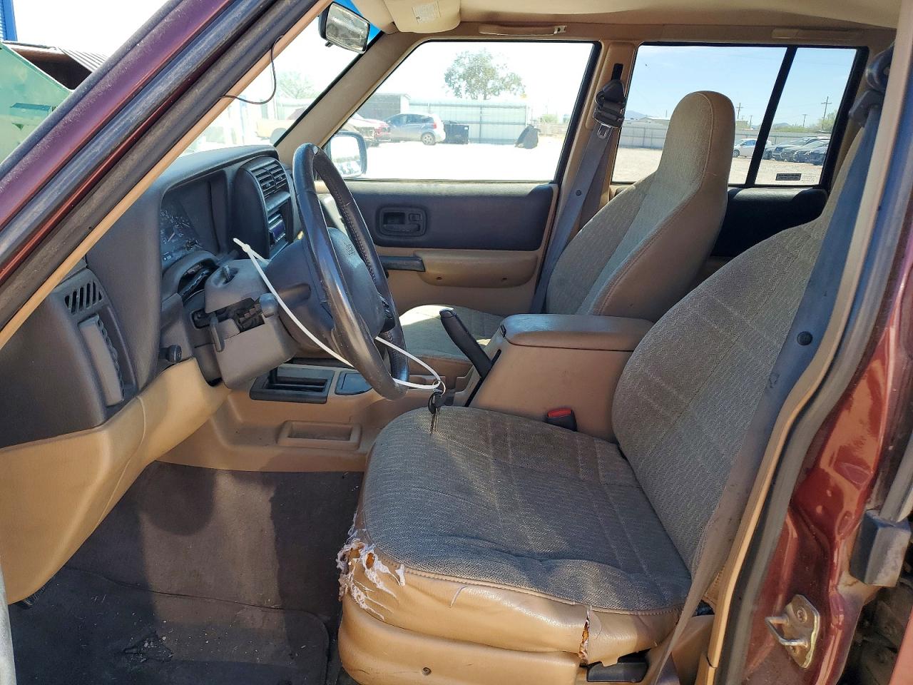 2000 JEEP Cherokee VIN 1J4FT48S2YL168161 photo 7