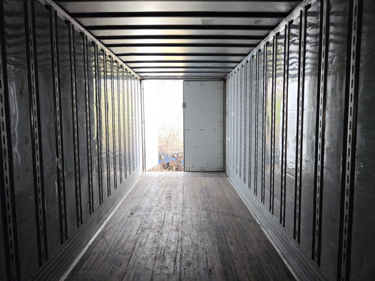 2017 UTIL Dry van tr VIN 1UYVS2533HP863135 photo 8