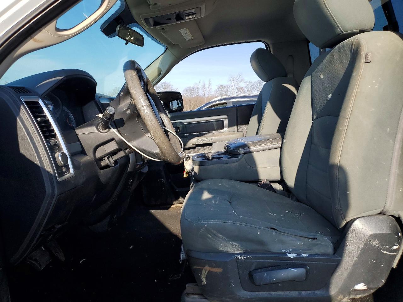 2013 Ram 1500 VIN 3C6JR6EP6DG524328 photo 7