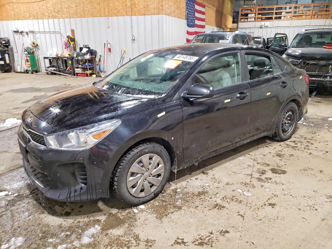 2019 Kia Rio VIN 3KPA24AB2KE213726 photo 1