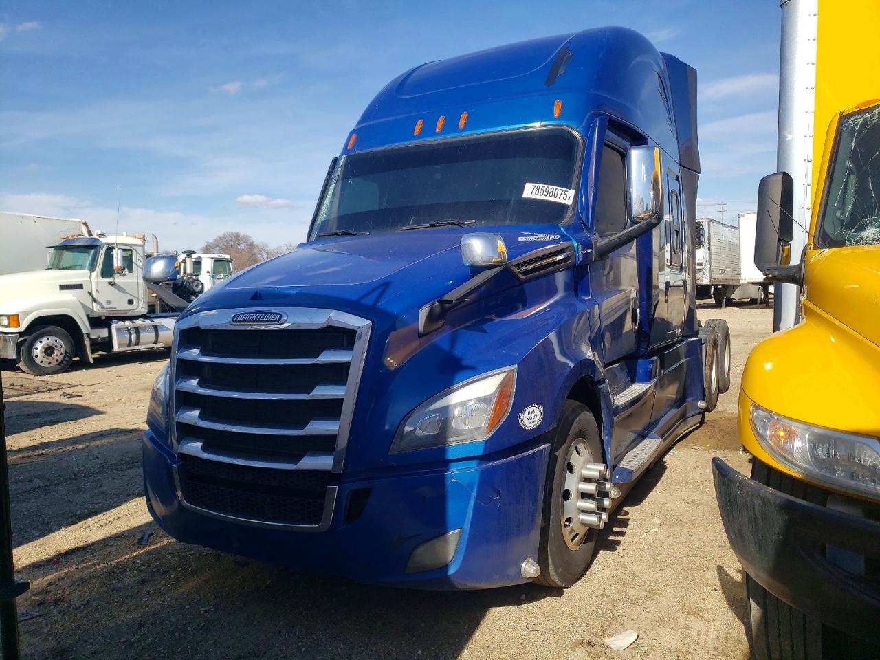 2024 FREIGHTLINER All other VIN 3AKJHHDR4RSUR8586 photo 2