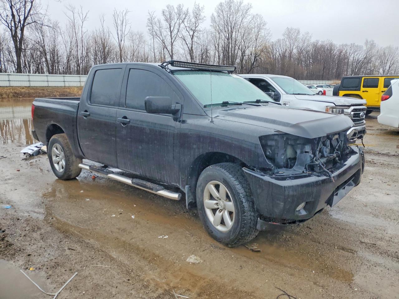 2013 Nissan TITAN VIN 1N6AA0EJXDN312500 photo 4