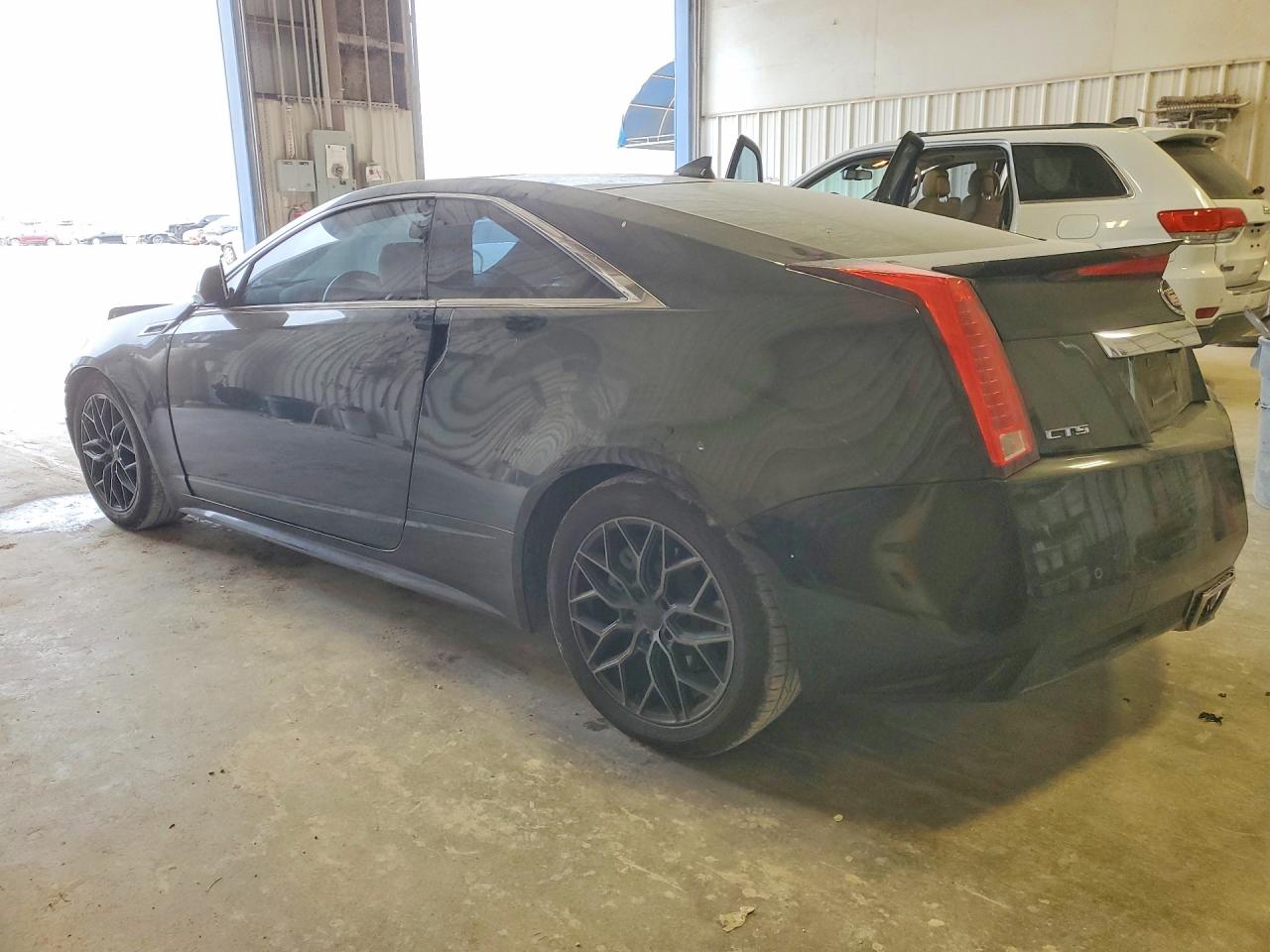 2013 Cadillac Cts VIN 1G6DJ1E35D0119548 photo 2
