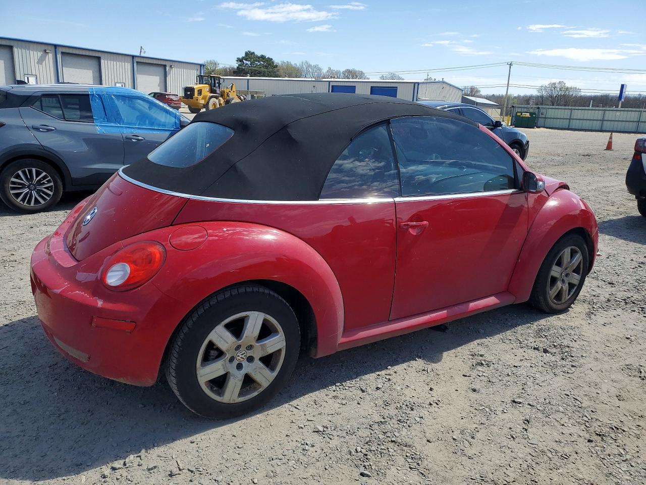 2007 VOLKSWAGEN Beetle VIN 3VWRF31Y27M413649 photo 3