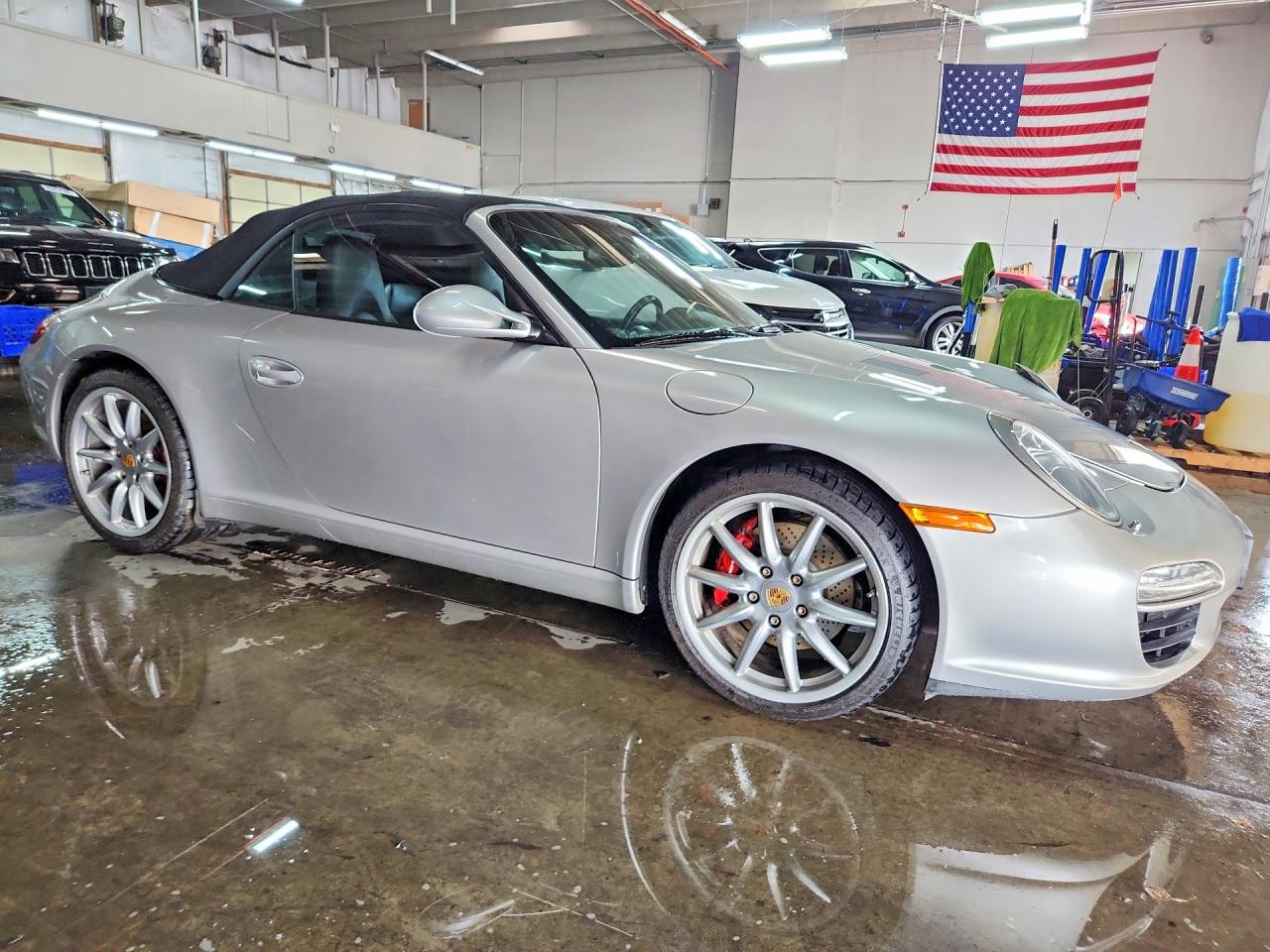 2011 Porsche 911 VIN WP0CA2A90BS740089 photo 4