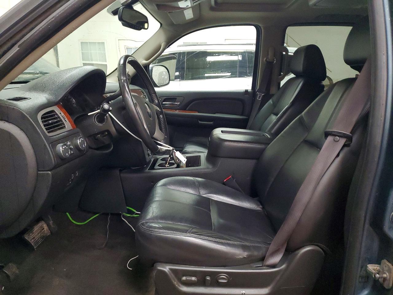 2009 GMC Yukon VIN 1GKFK33069R255251 photo 7
