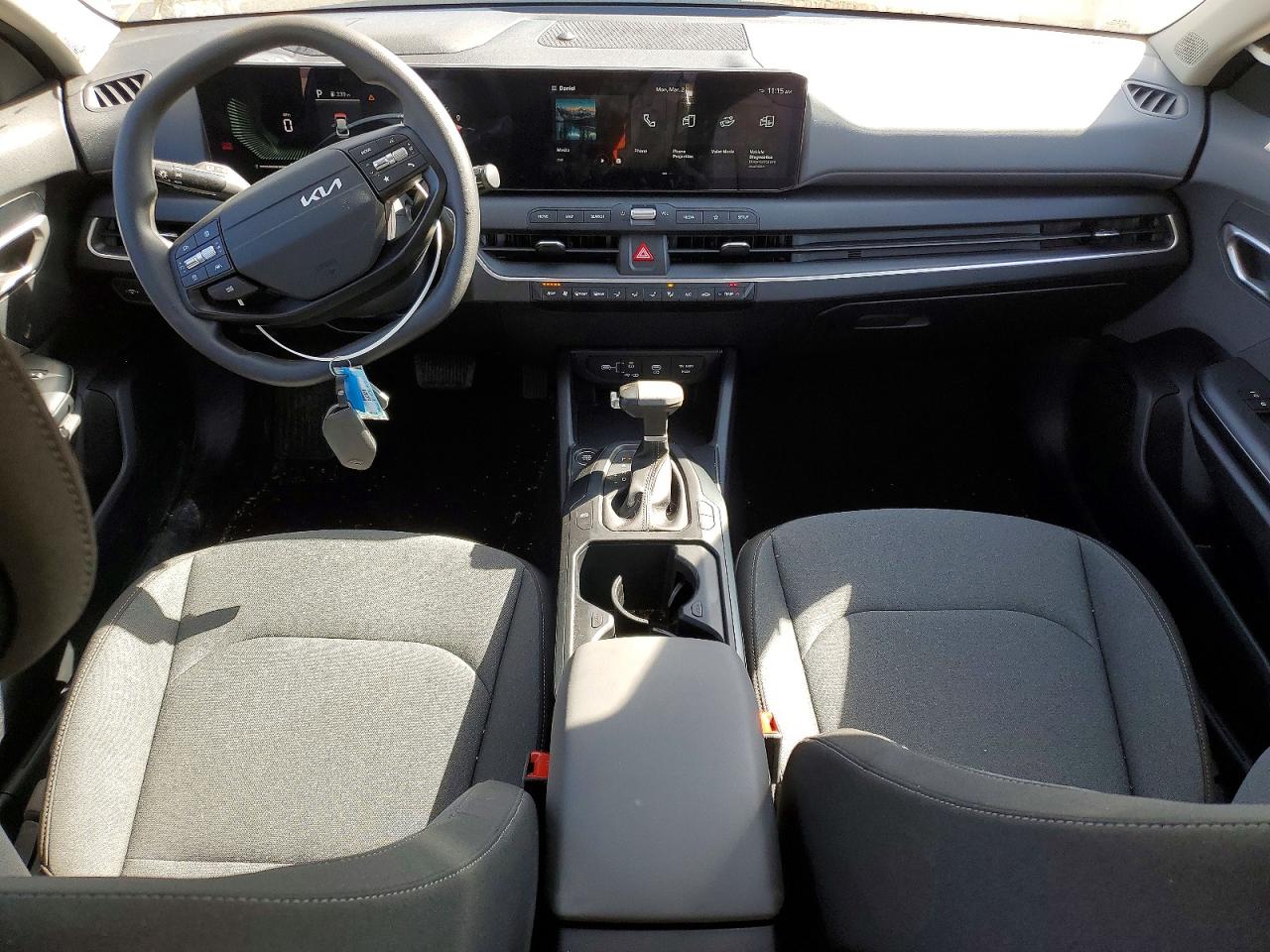 2025 Kia All other VIN 3KPFT4DE0SE228265 photo 8