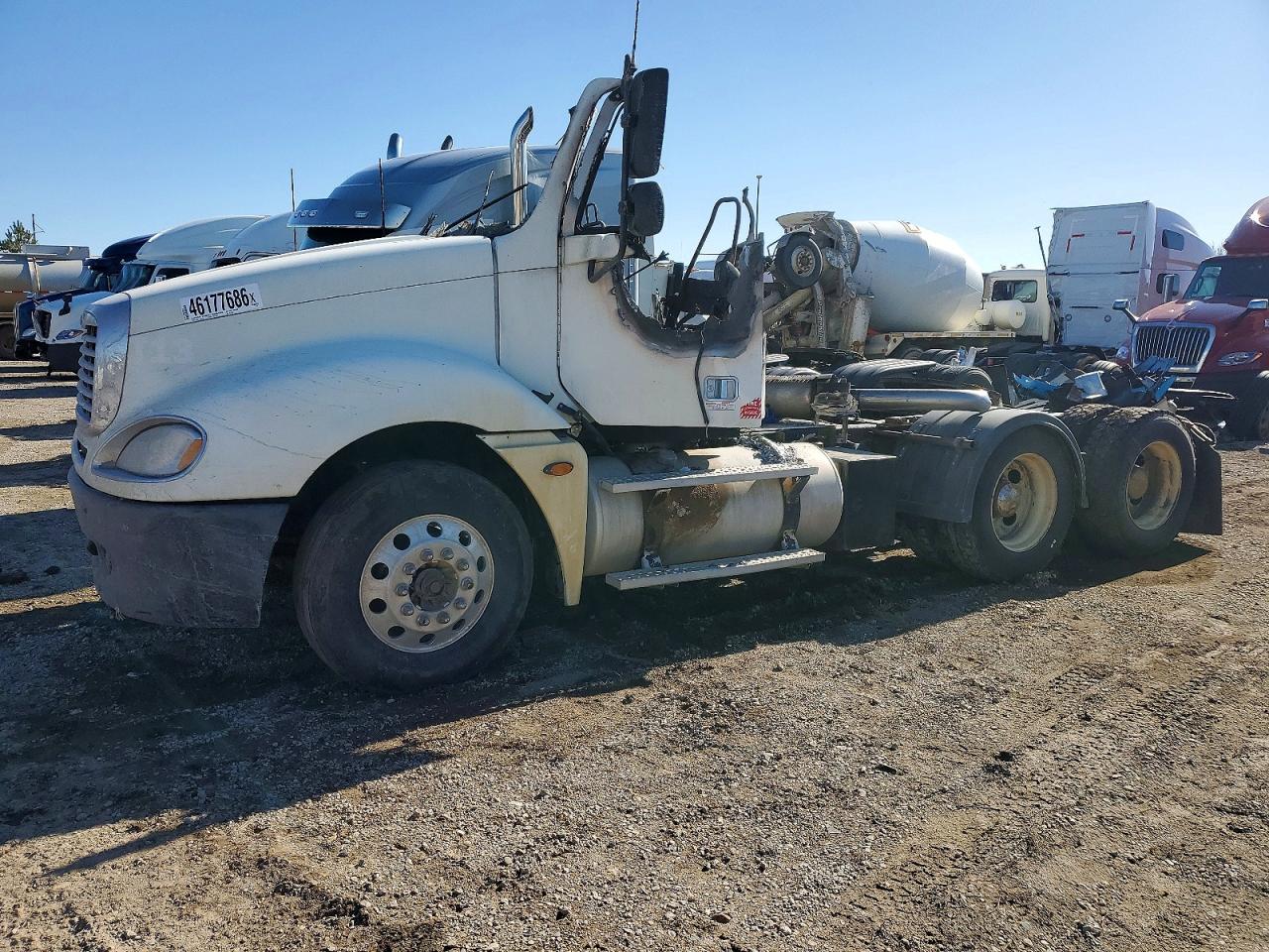 2005 FREIGHTLINER All other VIN 1FUJA6CK45LV14742 photo 2