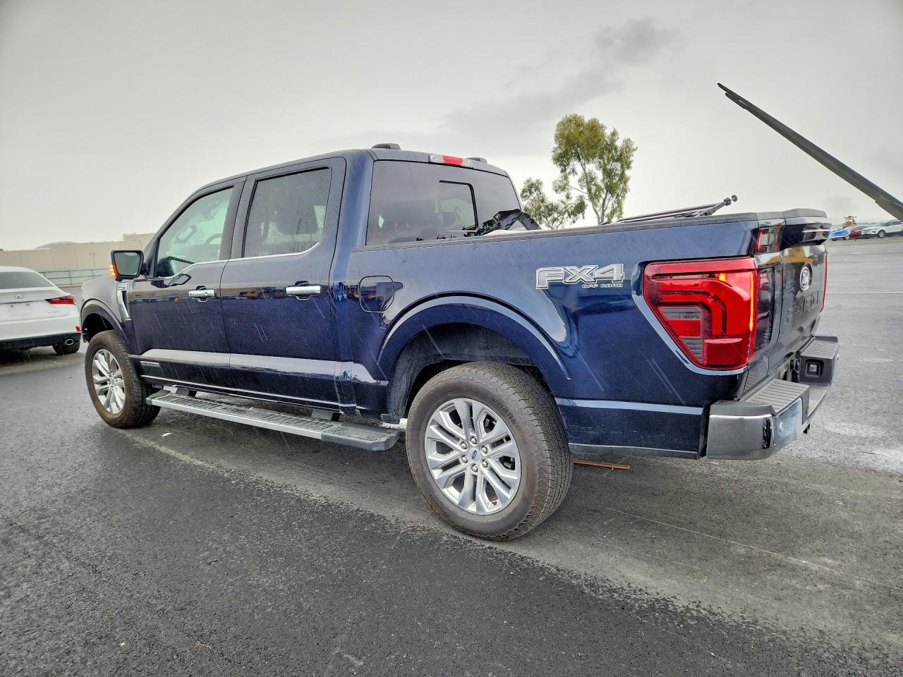 2025 Ford F150 VIN 1FTFW5LD9SFB70586 photo 2