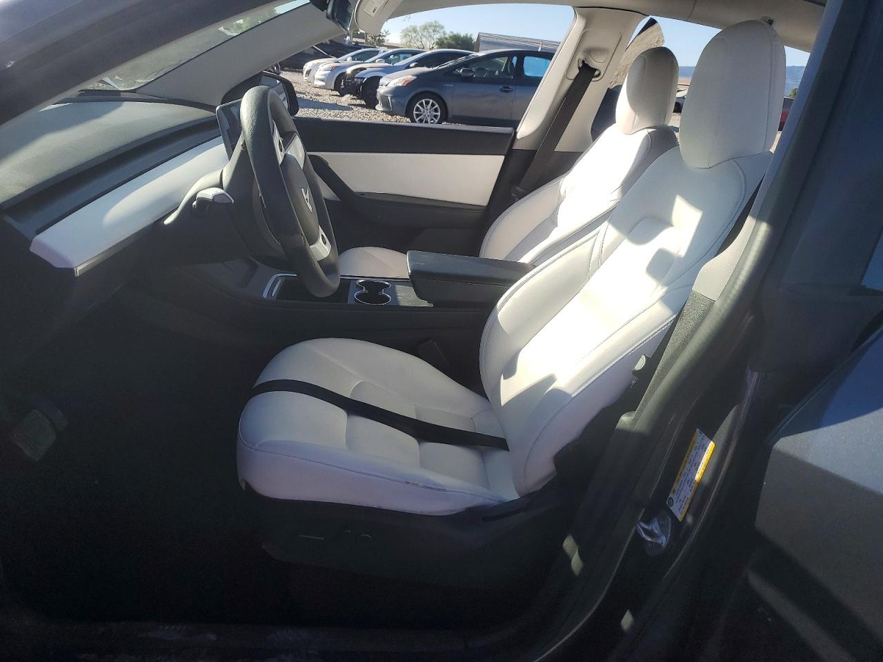 2022 TESLA Model y VIN 7SAYGDEE1NF319624 photo 7