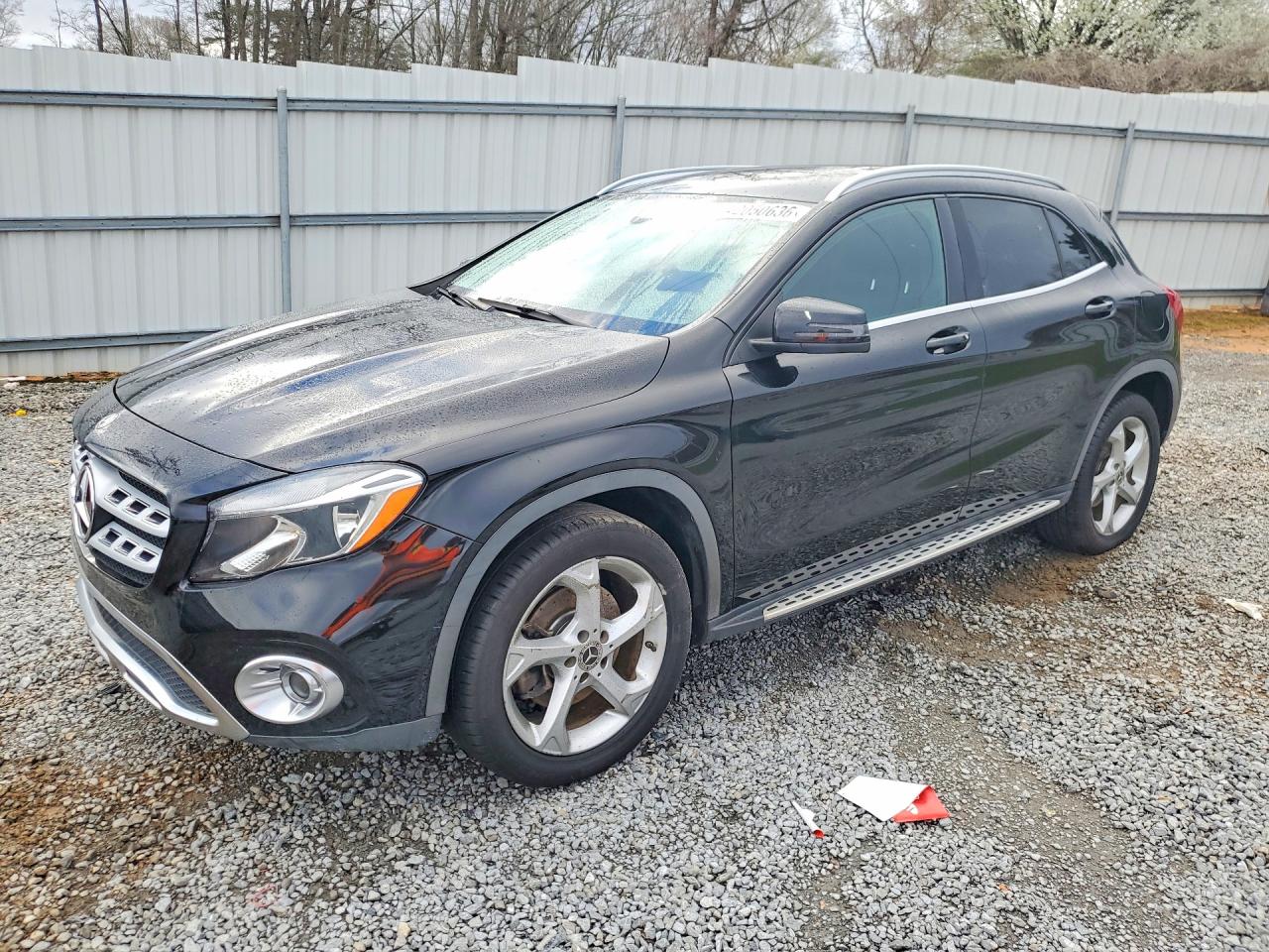 2018 Mercedes-Benz Gla-class VIN WDCTG4EB4JJ383408 photo 1