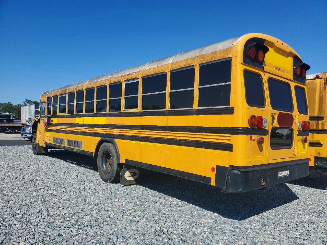 2015 BLUEBIRD All other VIN 1BAKGCPAXFF312654 photo 3