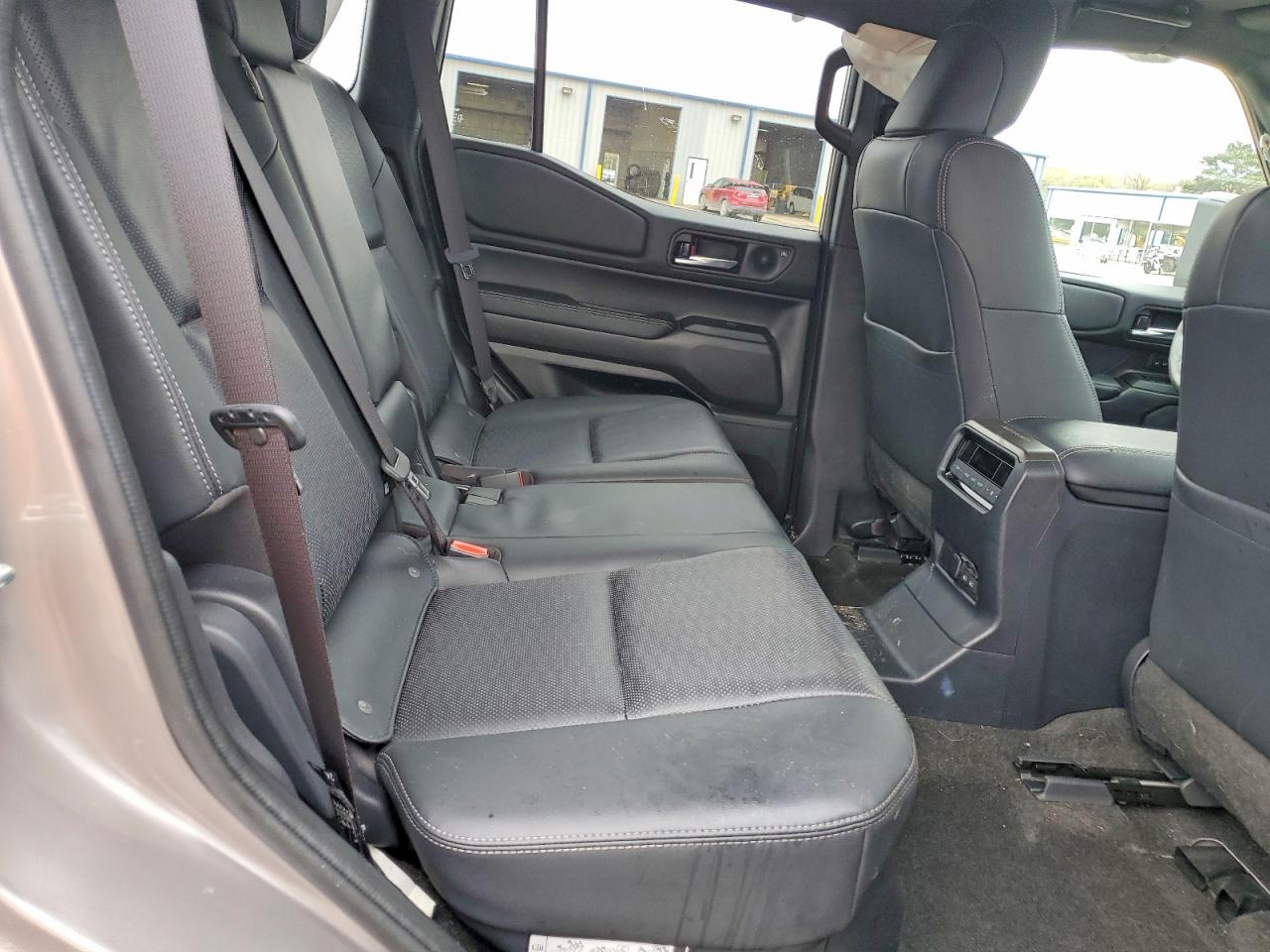 2025 Toyota Land cruis VIN JTEABFAJ1S5011857 photo 11