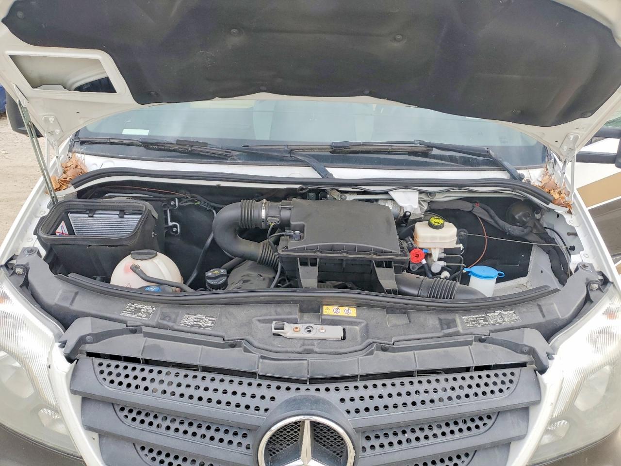 2015 Mercedes-Benz Sprinter VIN WDAPF4CC7F9611449 photo 7