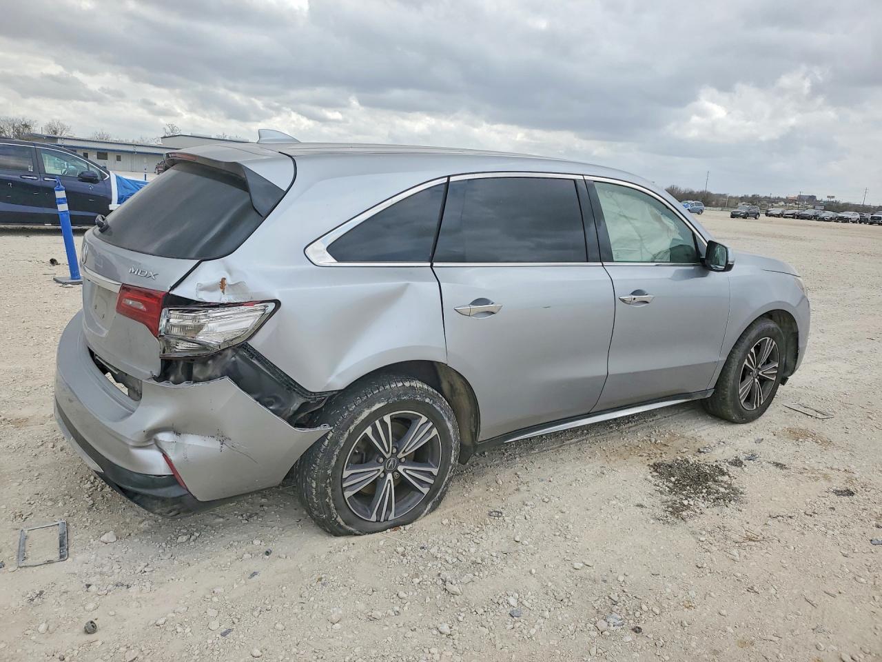 2018 Acura Mdx VIN 5J8YD3H33JL007646 photo 3