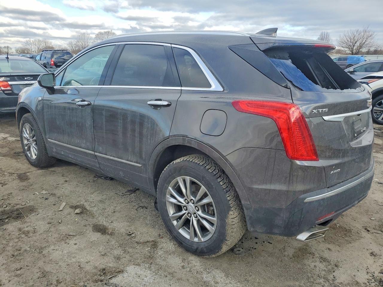 2019 Cadillac Xt5 VIN 1GYKNBRS9KZ178993 photo 2