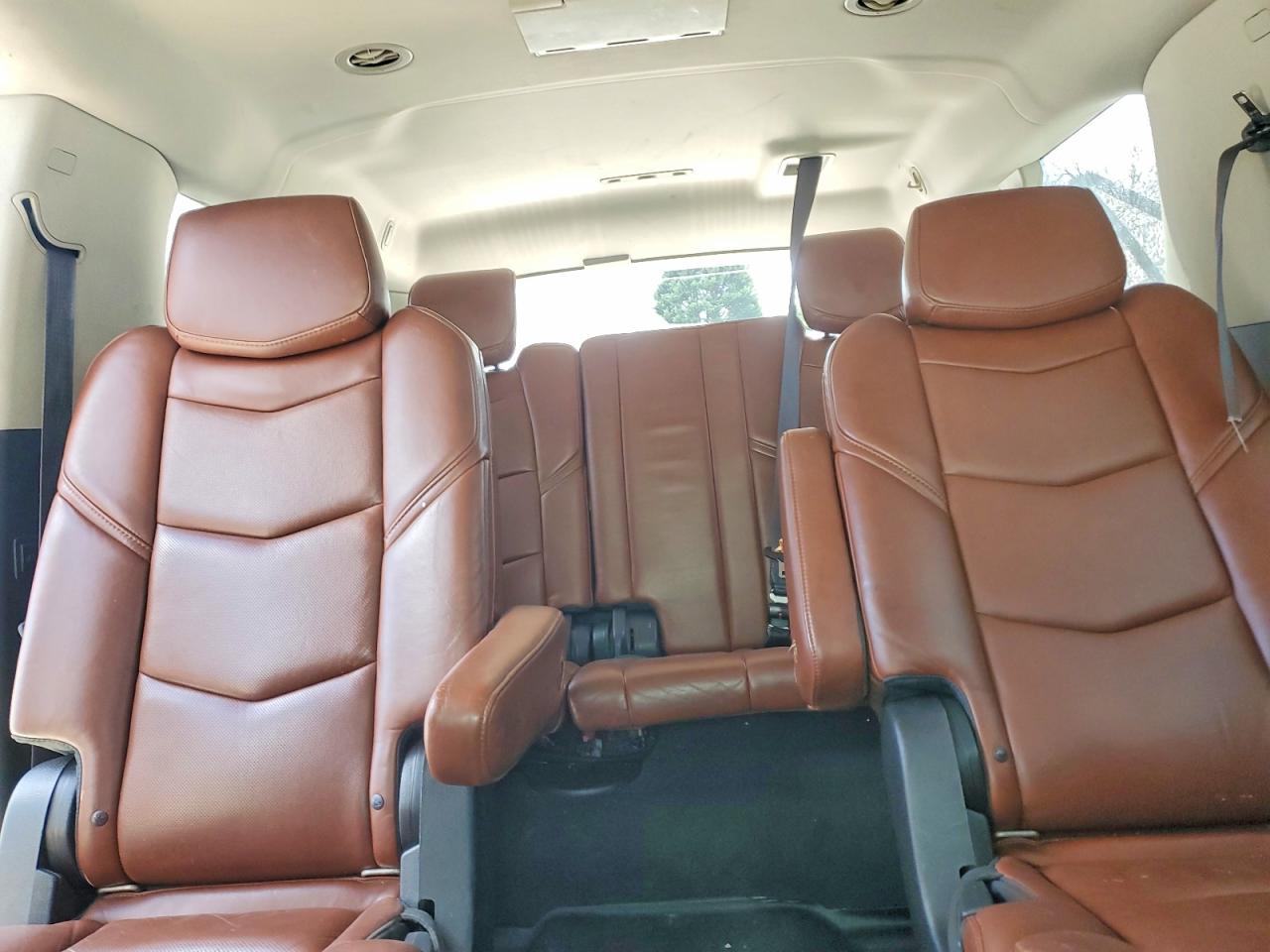2015 Cadillac Escalade VIN 1GYS3SKJ6FR693446 photo 10