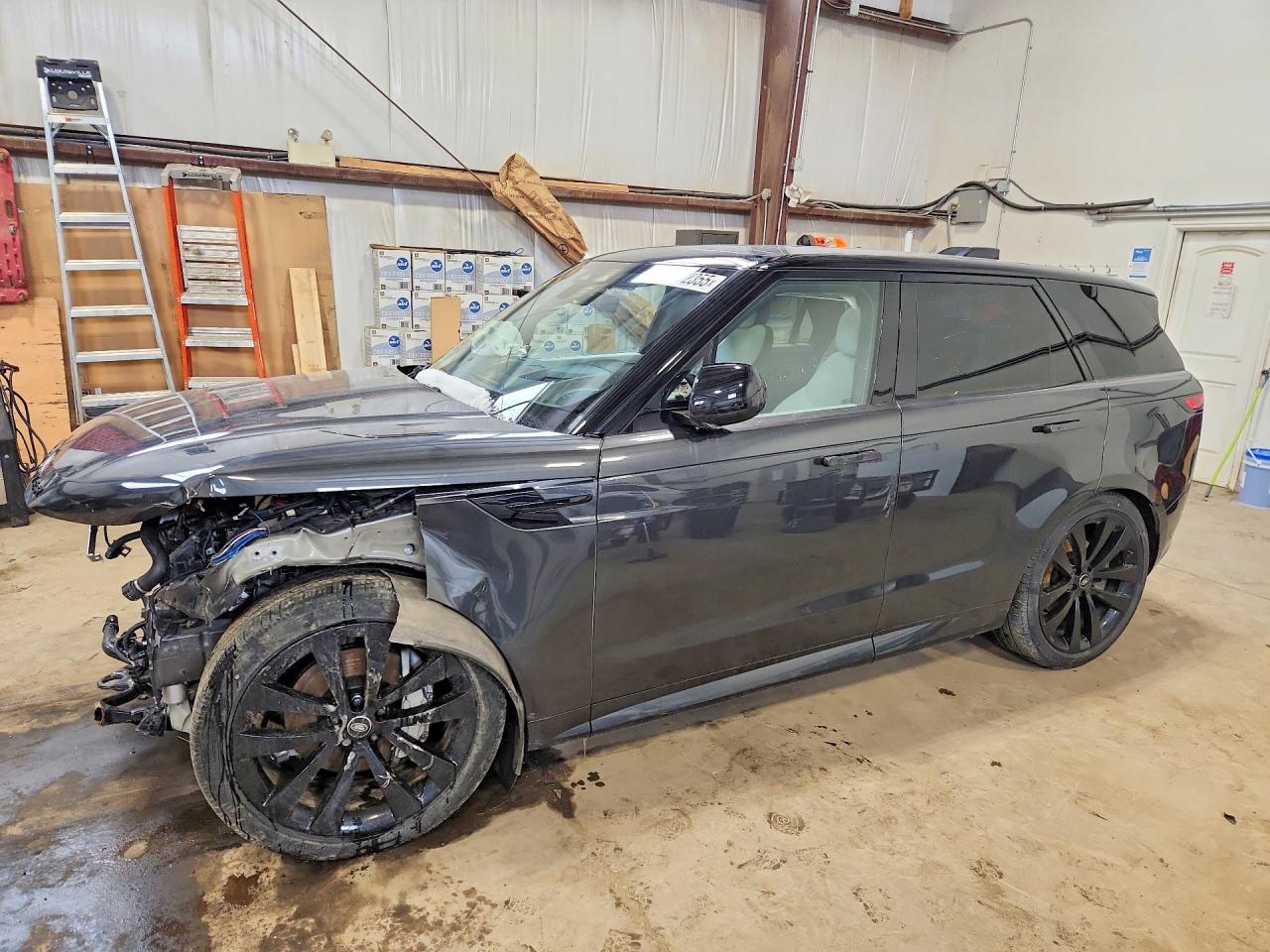 2025 Land Rangerover VIN SAL1M9FU1SA423201 photo 1