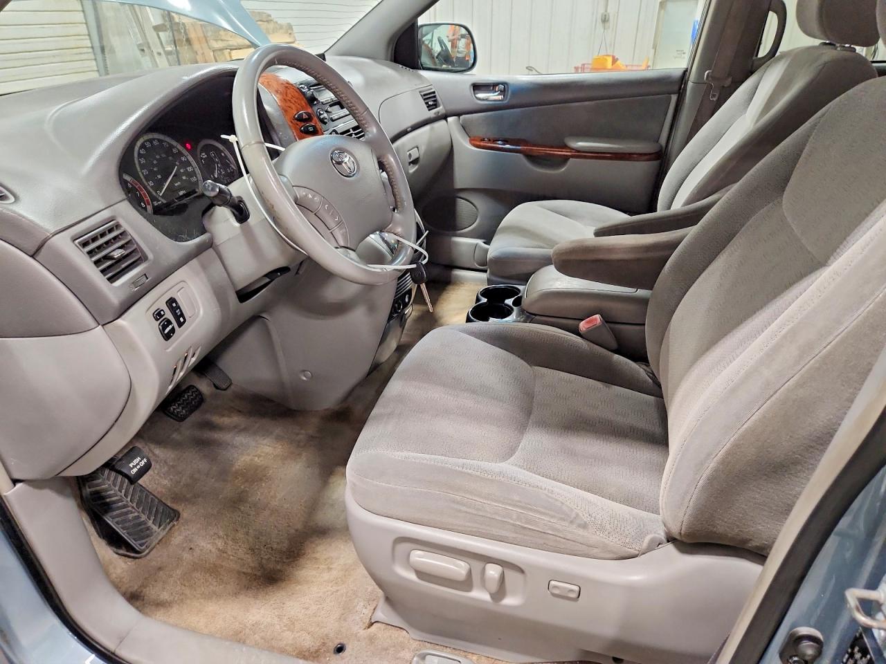 2005 TOYOTA Sienna VIN 5TDZA22C45S221404 photo 7