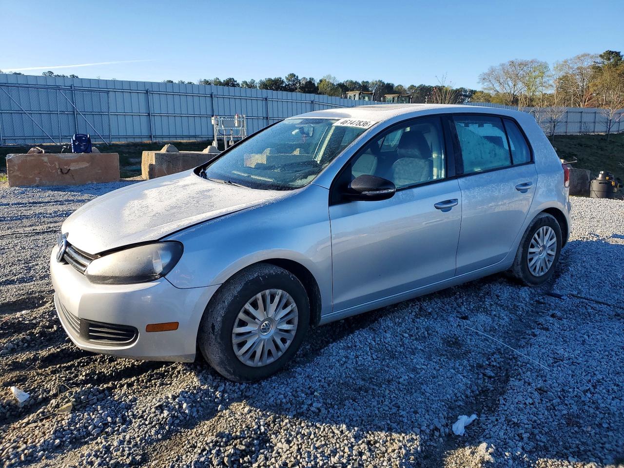 2011 Volkswagen Golf VIN WVWDA7AJXBW275521 photo 1