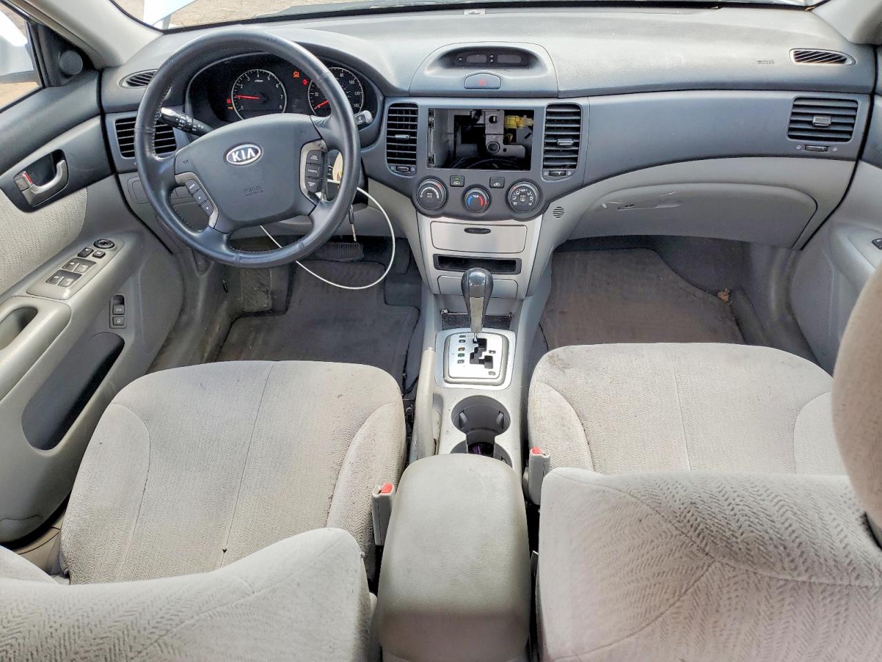 2007 Kia Optima VIN KNAGE123875094815 photo 8