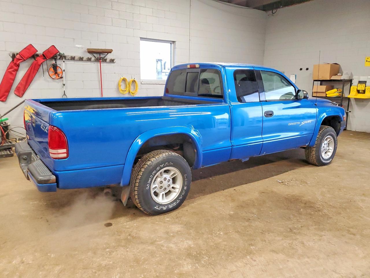 1998 Dodge Dakota VIN 1B7GG22Y3WS590068 photo 3